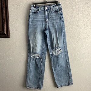 SO Blue Straight Leg Jeans with Vintage Appeal